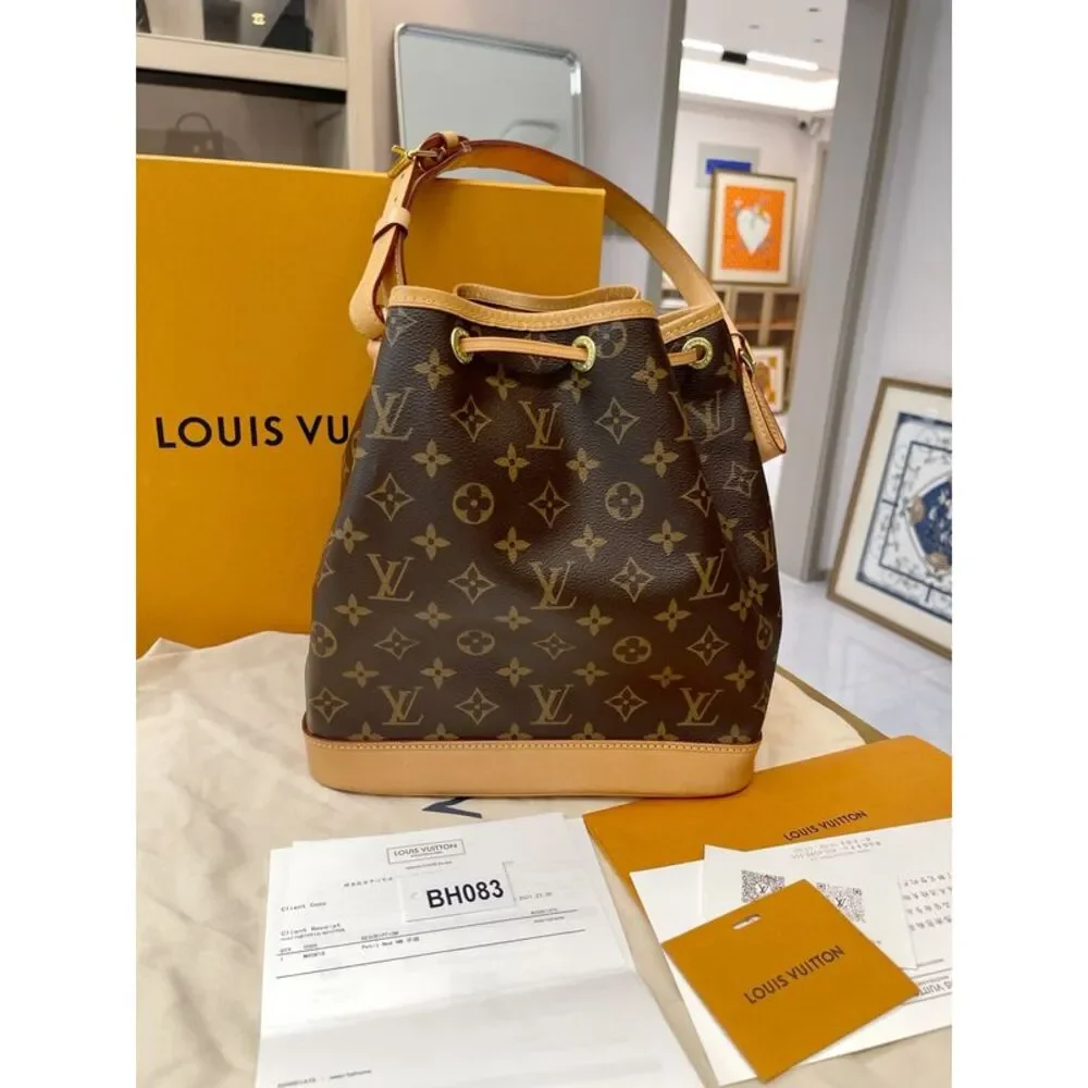 Louis Vuitton Women Pre-Loved Bag Very Good Condition